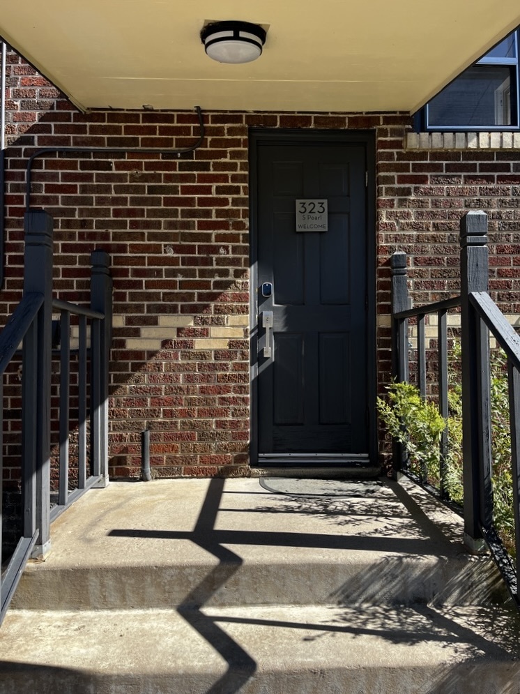 Dairy Hills entrance at 323 S Pearl Street